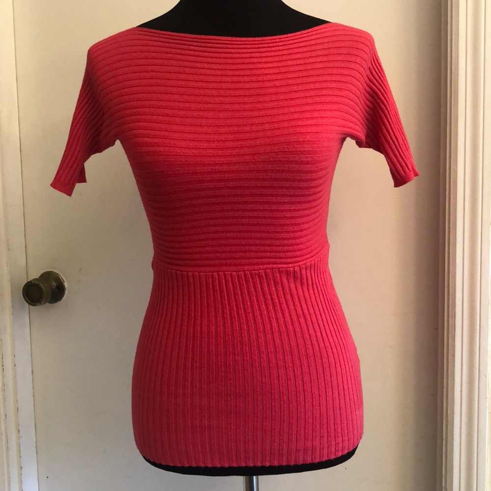 FORENZA orange/fuschia sweater in great condition.